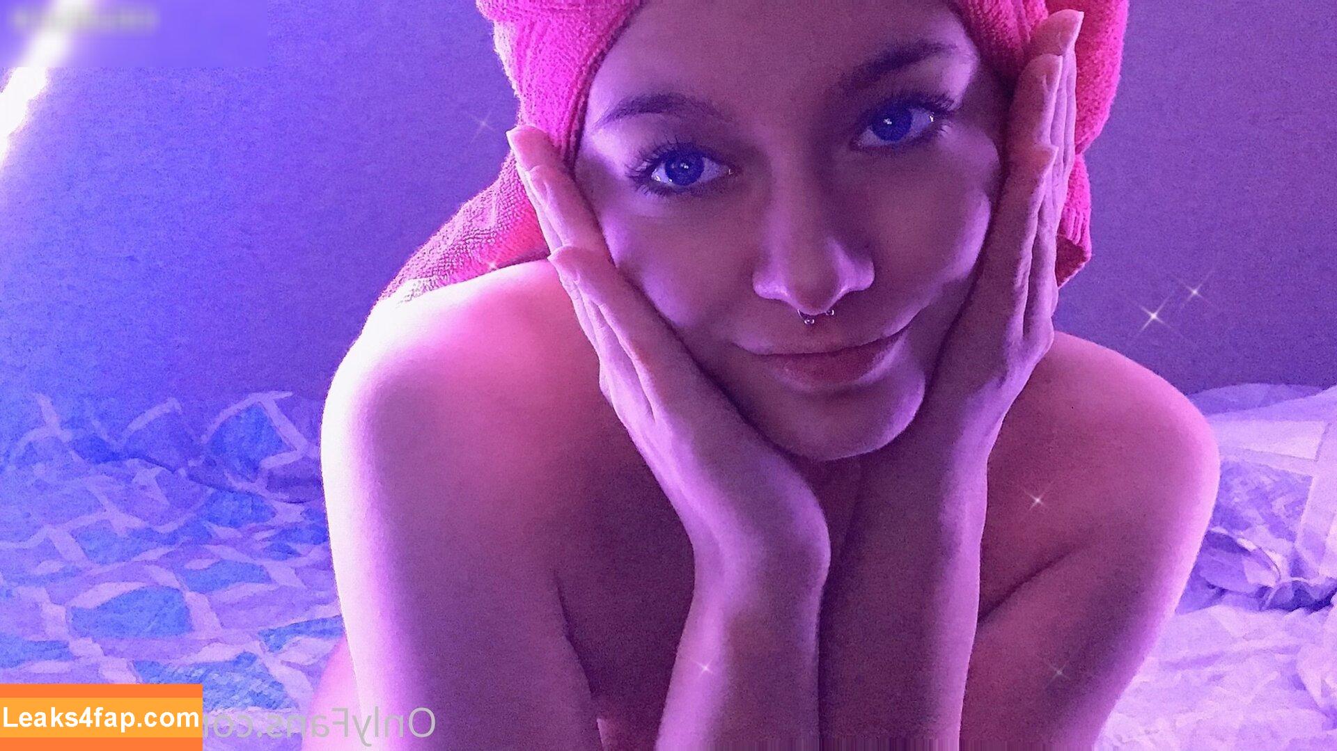 daintytits / boosuks leaked photo photo #0083