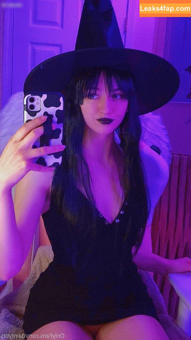 daintytits / boosuks leaked photo photo #0087