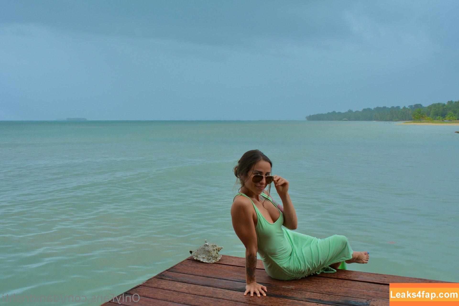 danidrishti / dellaine_yoga / drishtidani leaked photo photo #0052