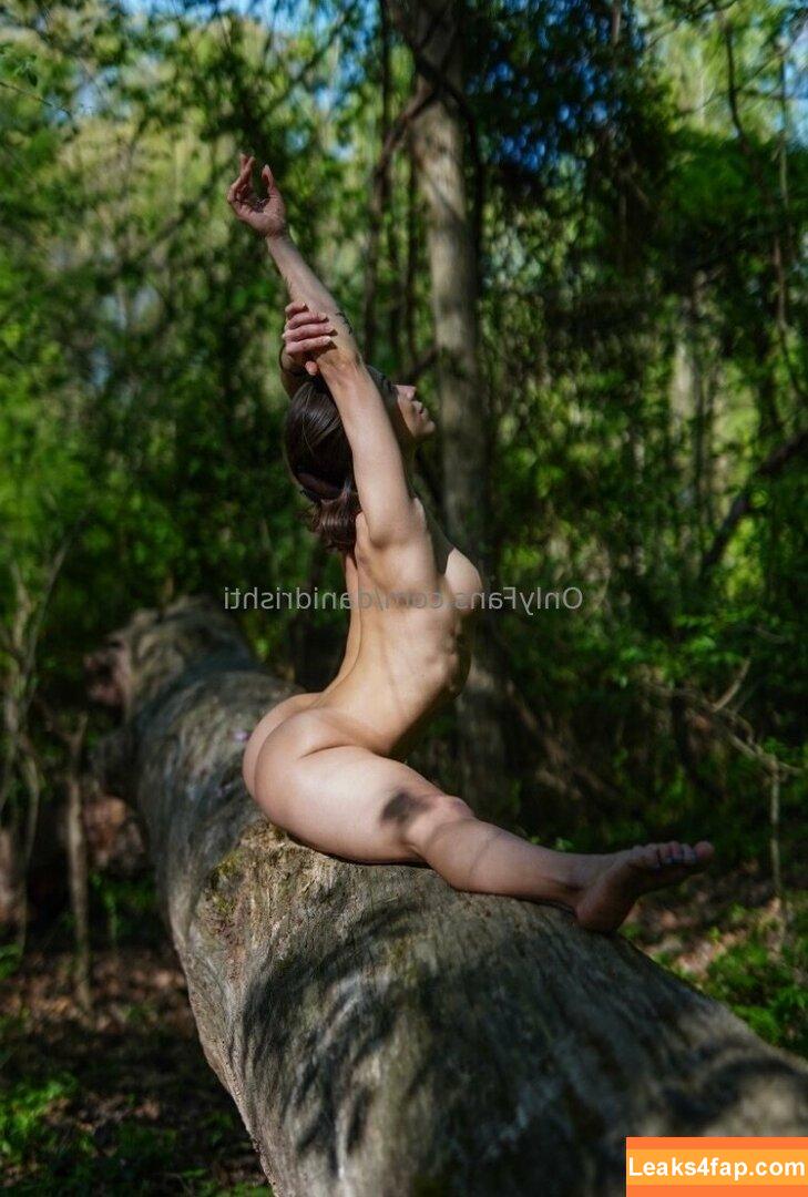 danidrishti / dellaine_yoga / drishtidani leaked photo photo #0105