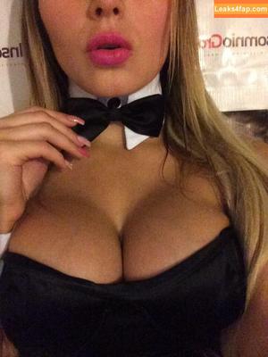 Daniella Chavez photo #0030