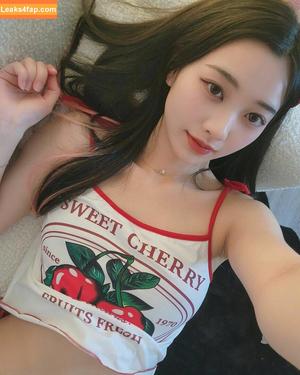 dear.chuu фото #0003