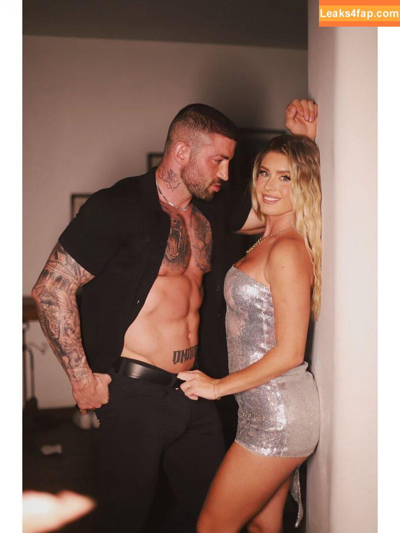 Debora Peixoto / oscamuflados leaked photo photo #0003