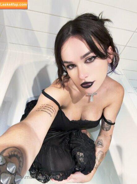 effyfree / effy_free leaked photo photo #0170