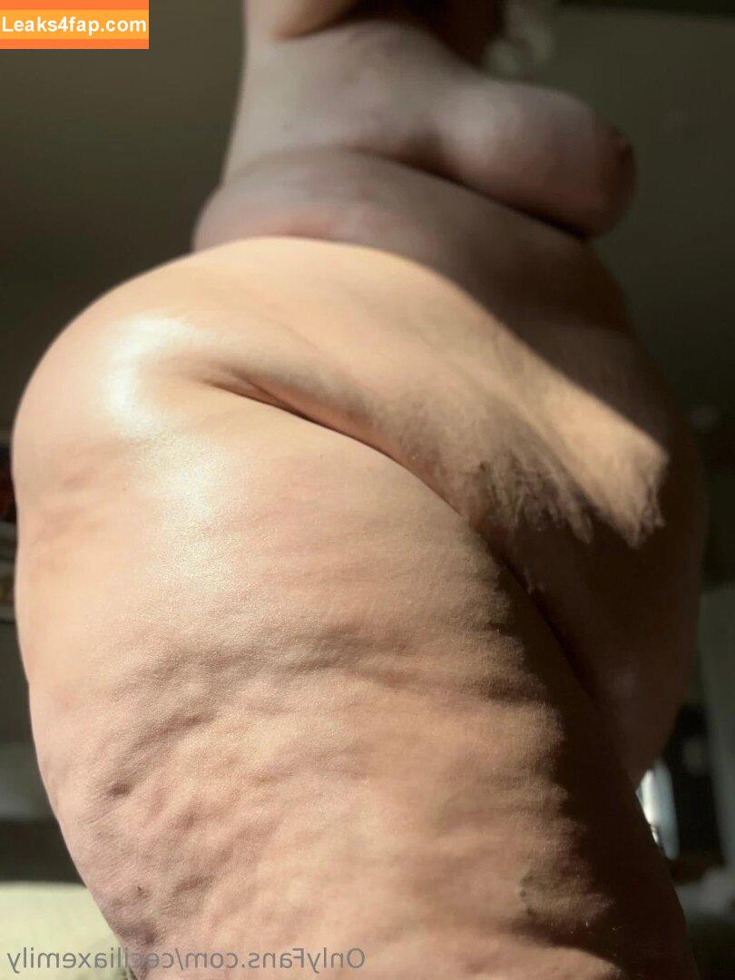 Emily (ceciliaxemily) /  leaked photo photo #0006