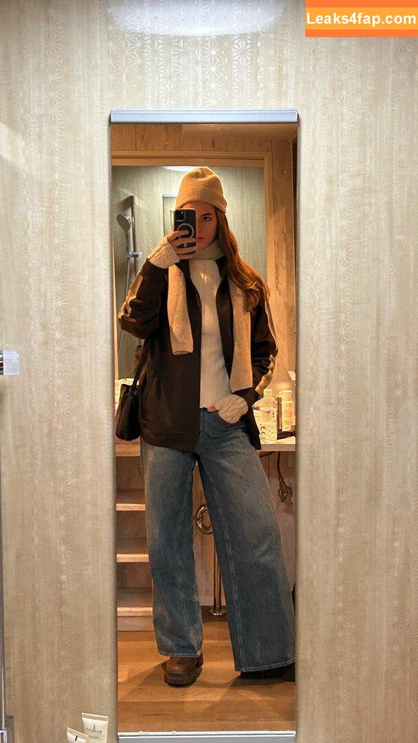 Emily Feld / emily.feld слитое фото фото #0163