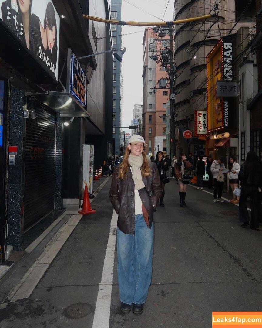 Emily Feld / emily.feld leaked photo photo #0293