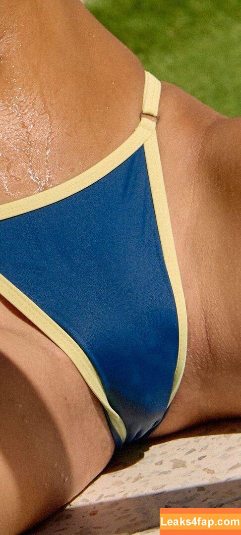 Emily Feld / emily.feld leaked photo photo #0760