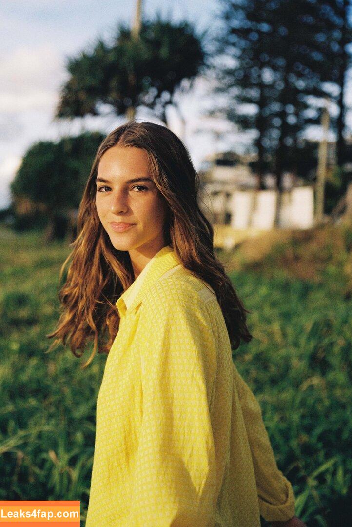 Emily Feld / emily.feld leaked photo photo #0972