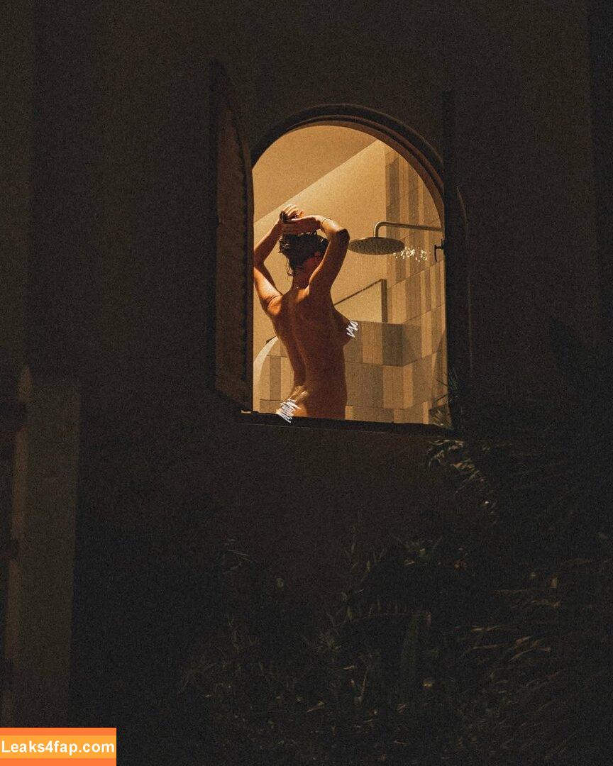 Emily Feld / emily.feld слитое фото фото #1189