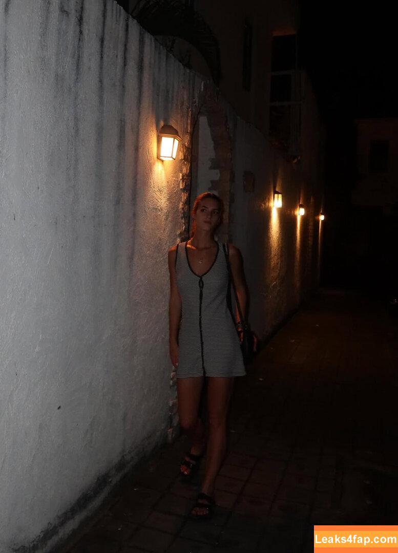 Emily Feld / emily.feld слитое фото фото #1433