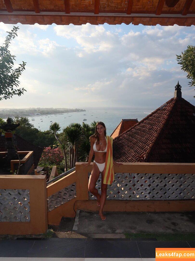 Emily Feld / emily.feld leaked photo photo #1607