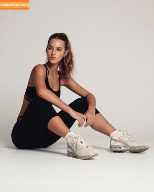 Emily Feld фото #1316