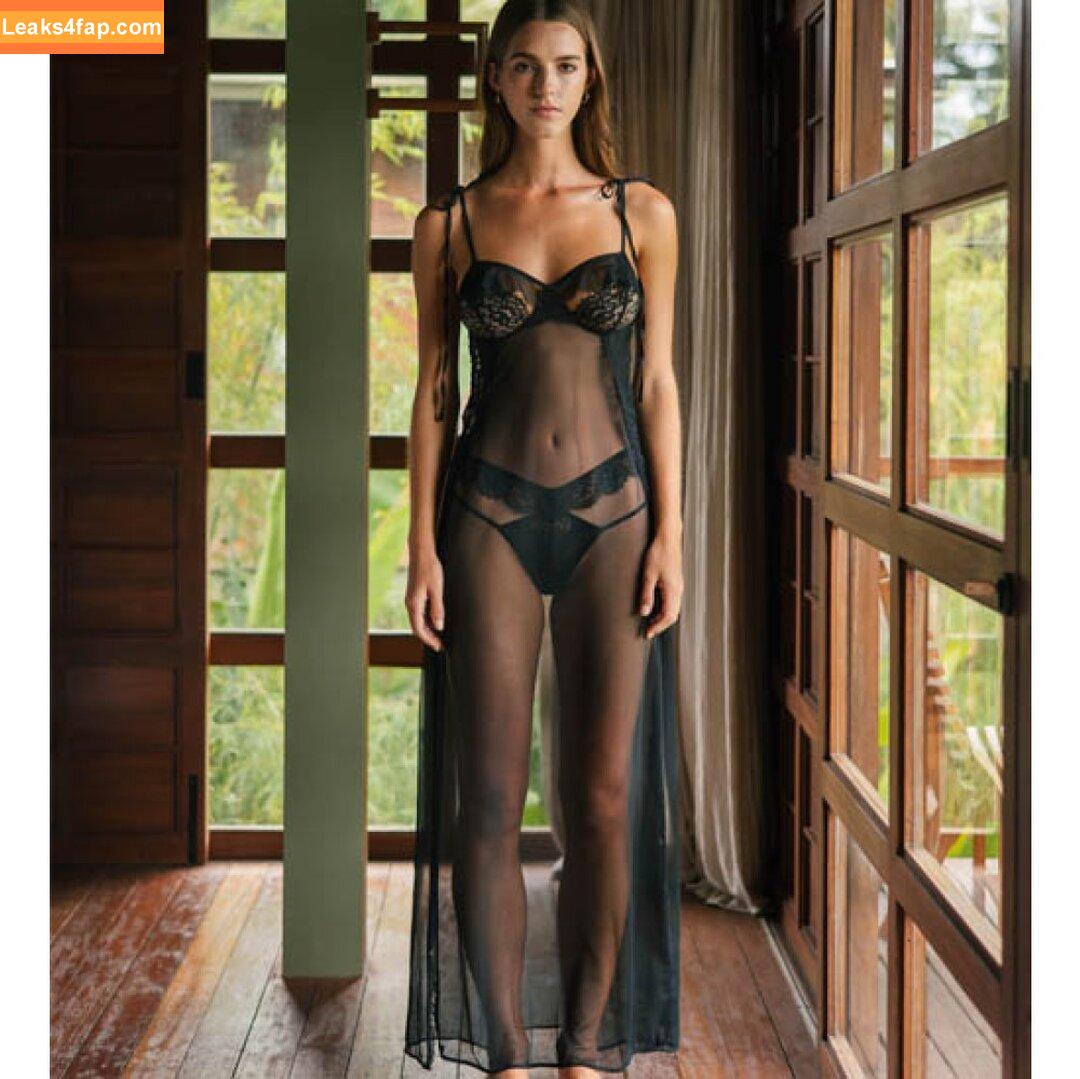 Emily Feld / emily.feld leaked photo photo #2050
