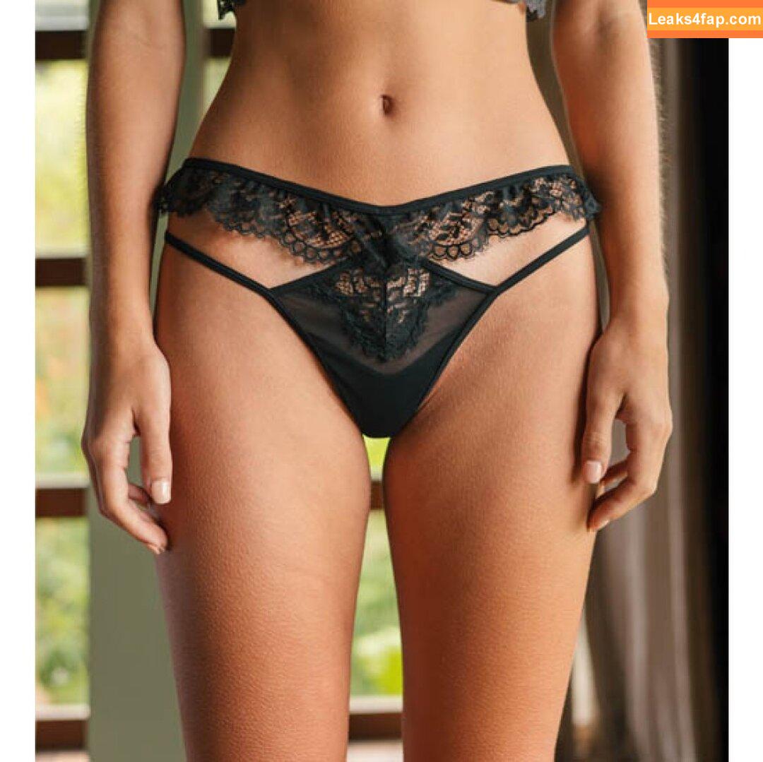 Emily Feld / emily.feld leaked photo photo #2054