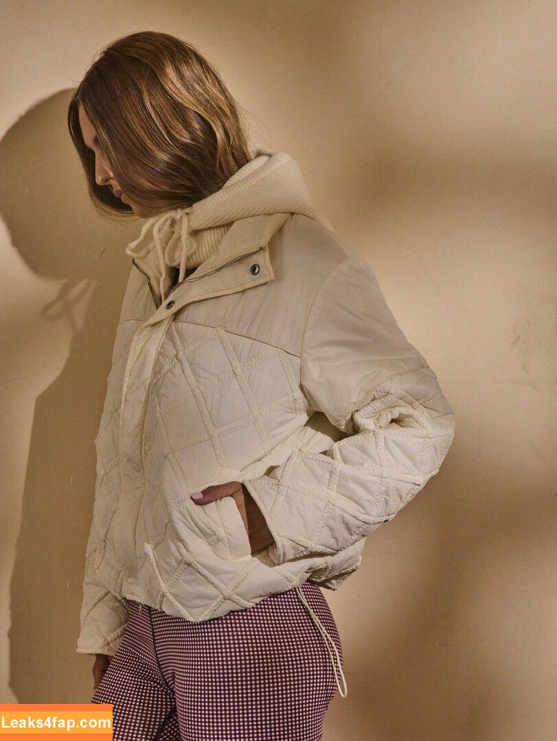 Emily Feld / emily.feld leaked photo photo #2500