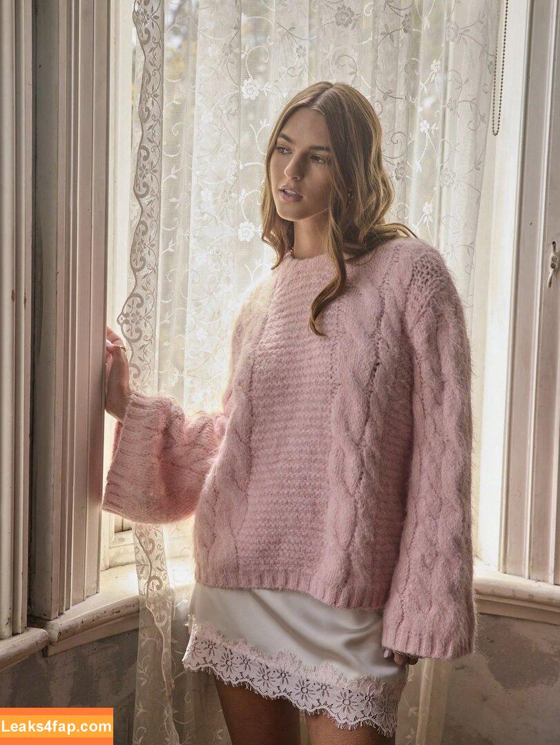 Emily Feld / emily.feld leaked photo photo #2523