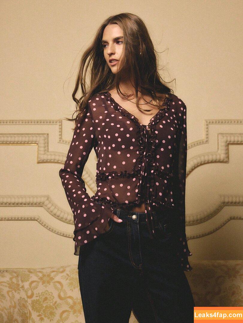 Emily Feld / emily.feld leaked photo photo #2559