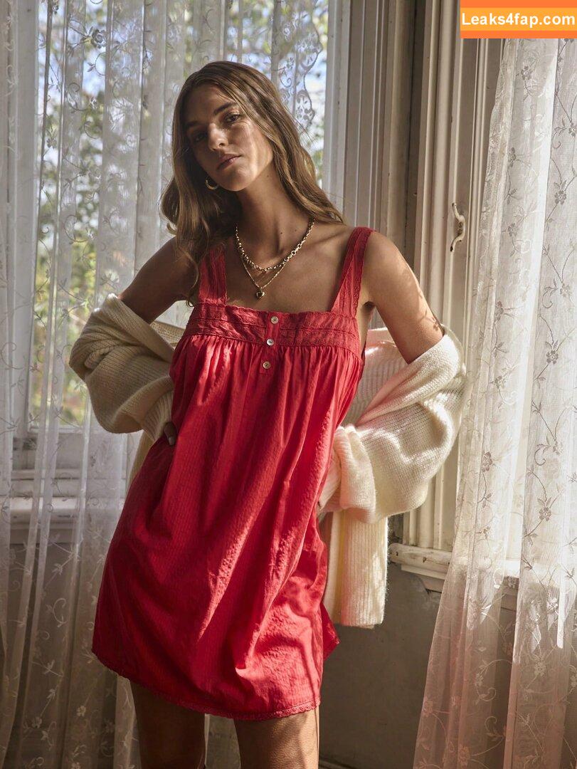 Emily Feld / emily.feld leaked photo photo #2615