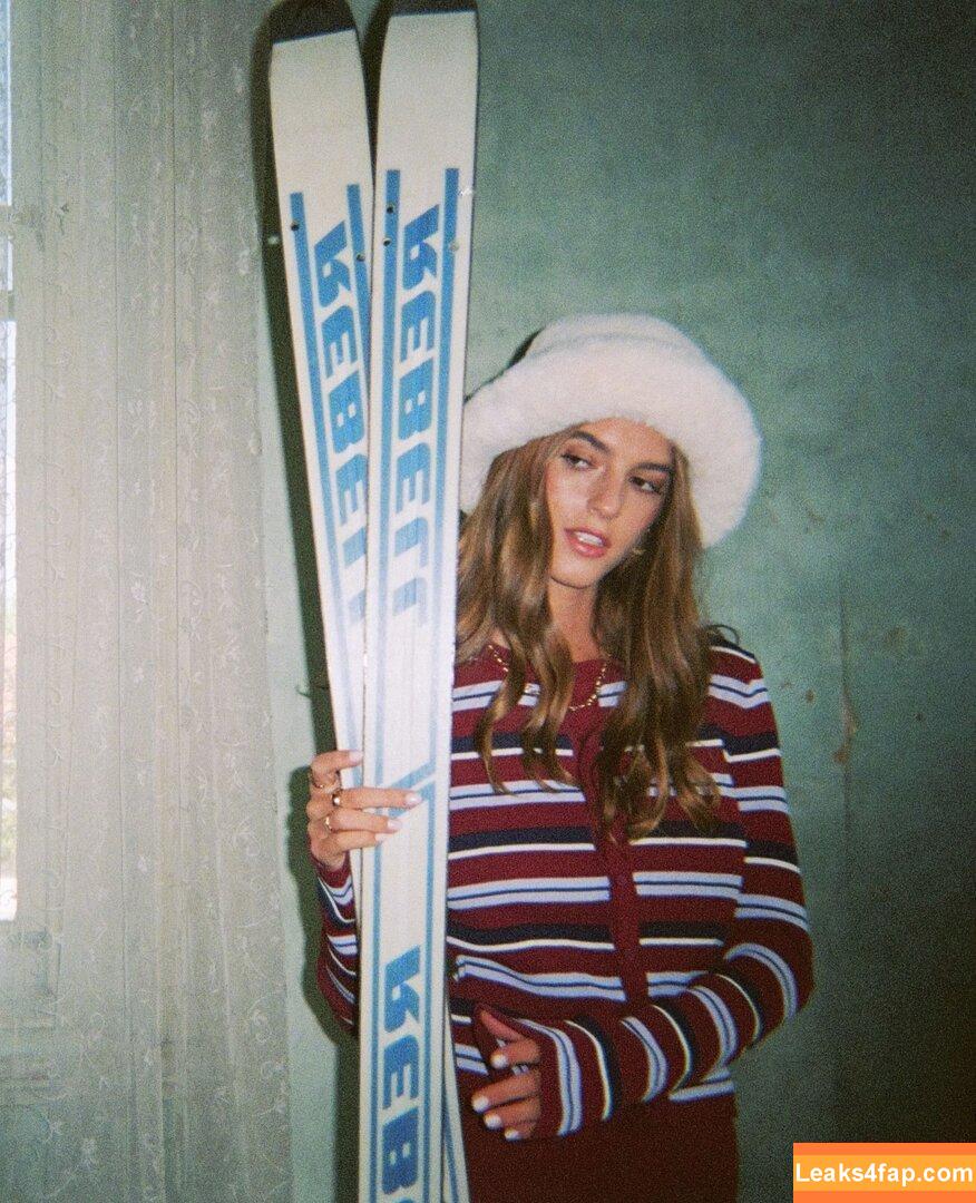 Emily Feld / emily.feld leaked photo photo #2640