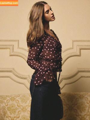 Emily Feld photo #2558