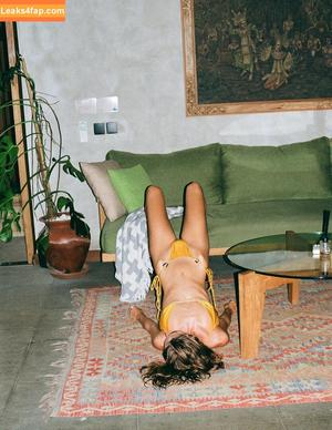 Emily Feld photo #2591