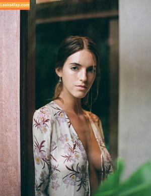 Emily Feld photo #2599