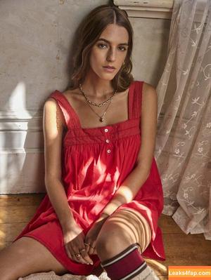 Emily Feld photo #2613