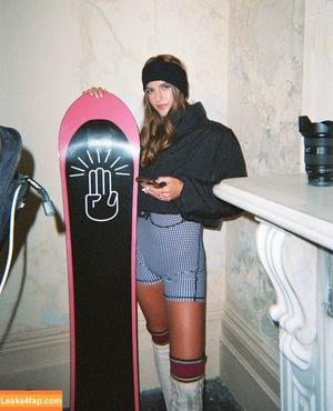 Emily Feld photo #2641