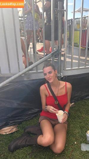 Emily Feld photo #2701