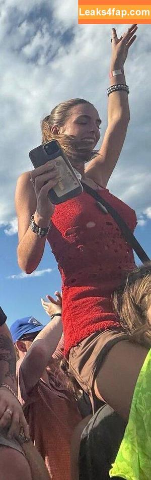 Emily Feld photo #2702