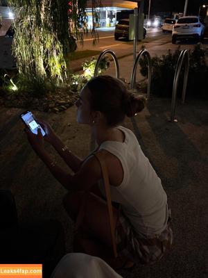 Emily Feld photo #2732