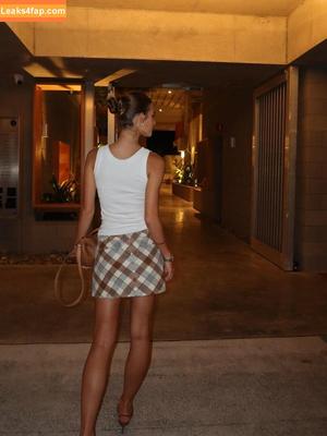 Emily Feld photo #2735