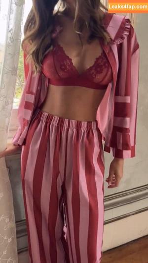 Emily Feld photo #2779