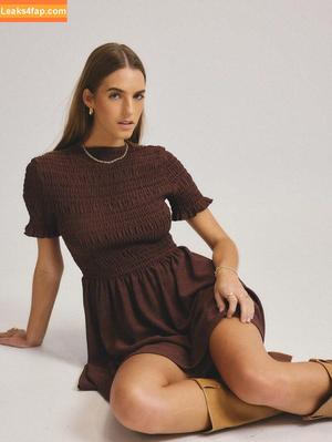 Emily Feld photo #2912