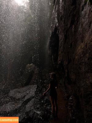 Emily Feld фото #2971