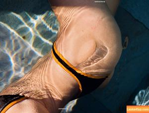 Emily Feld фото #2972