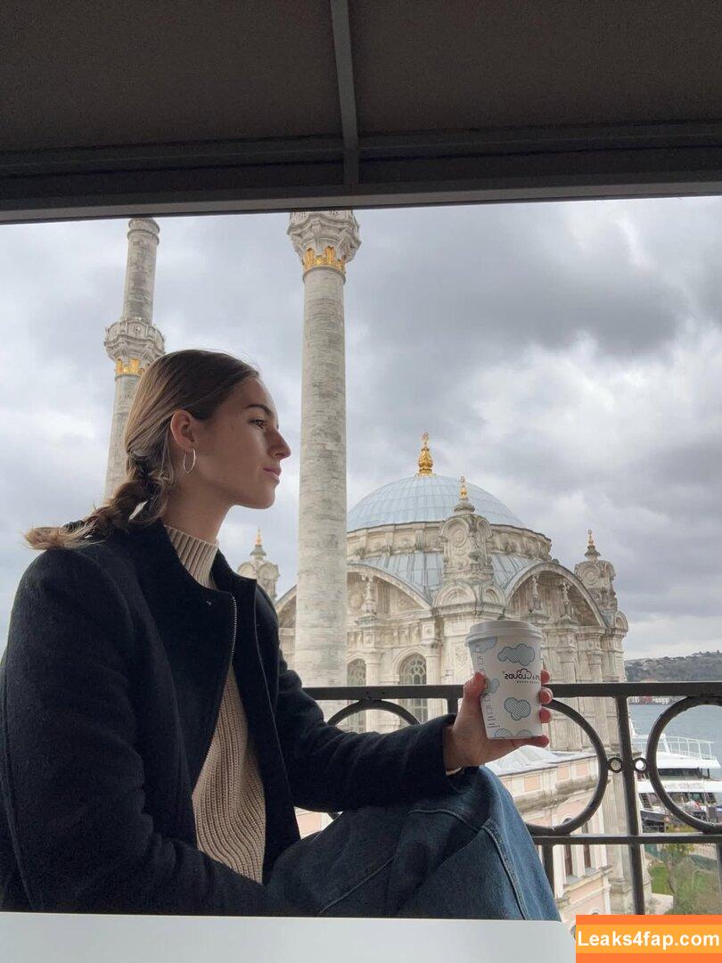 Emily Feld / emily.feld leaked photo photo #3217