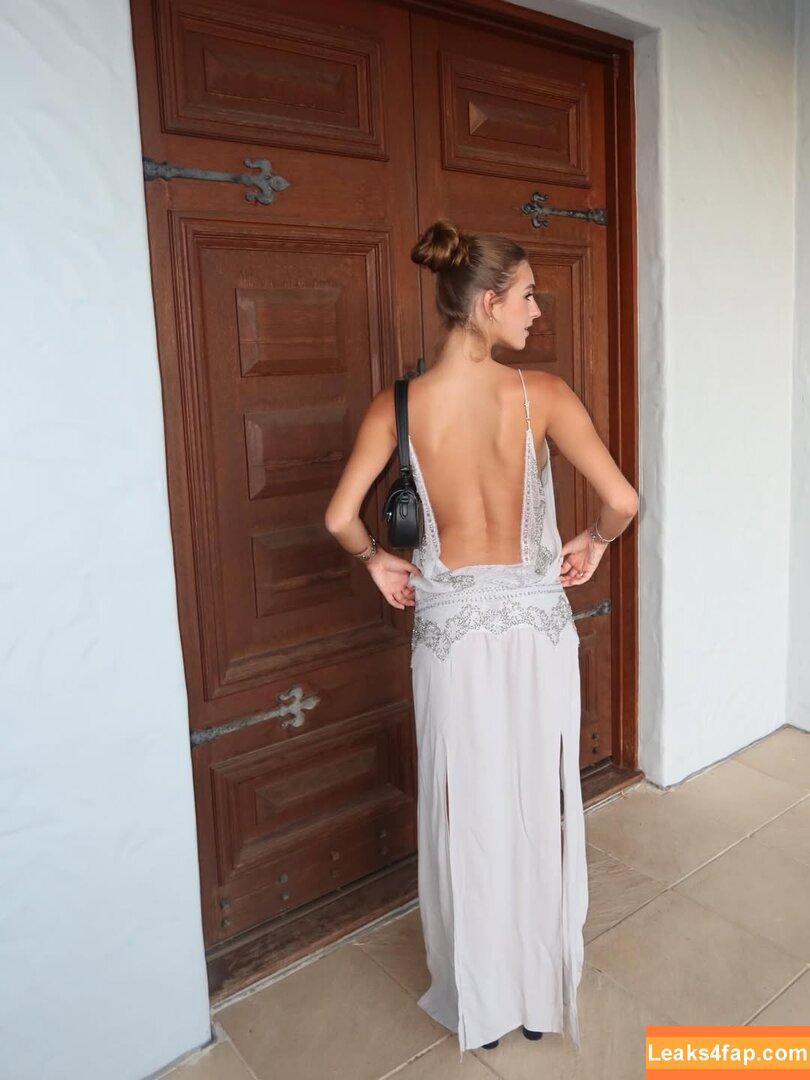 Emily Feld / emily.feld слитое фото фото #3221