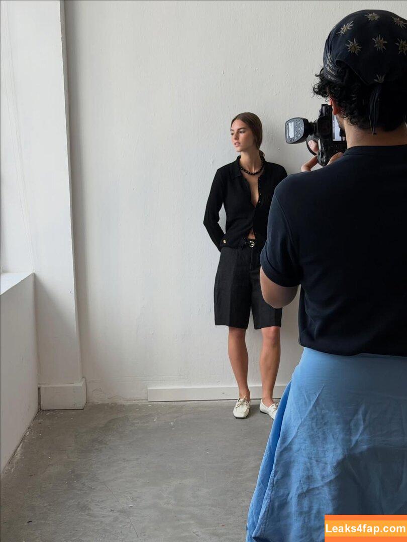 Emily Feld / emily.feld leaked photo photo #3485