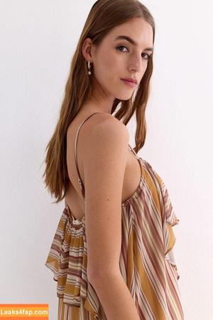 Emily Feld photo #3318