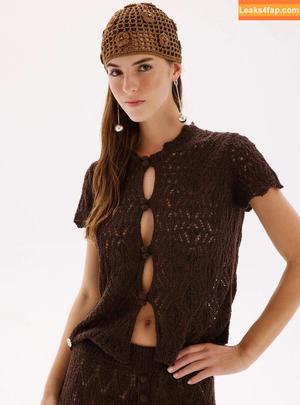 Emily Feld photo #3353