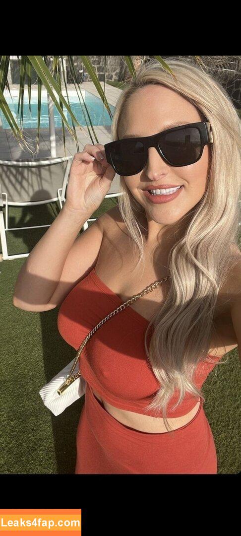 Emma Jones /  leaked photo photo #0001