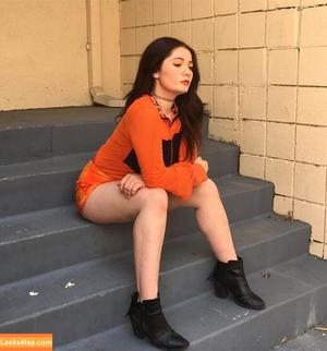 Emma Rose Kenney фото #0003
