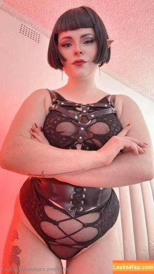 Eva Devore photo #0029