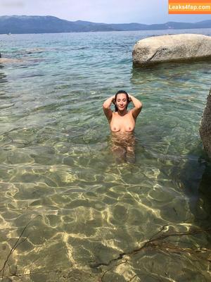 Eva Lovia photo #0167