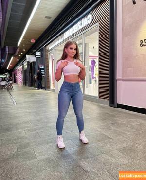 Everlylaness photo #0084