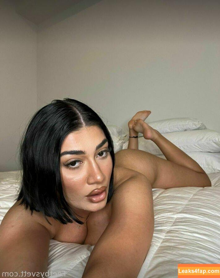 Feetbysvett / svettdaily leaked photo photo #0049
