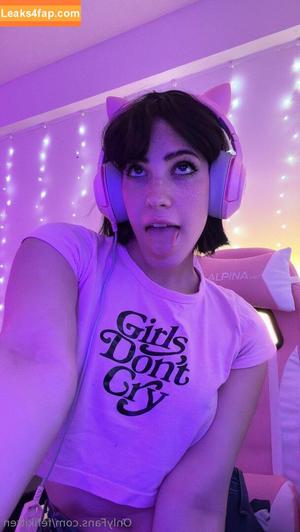 Fefikitten photo #0030