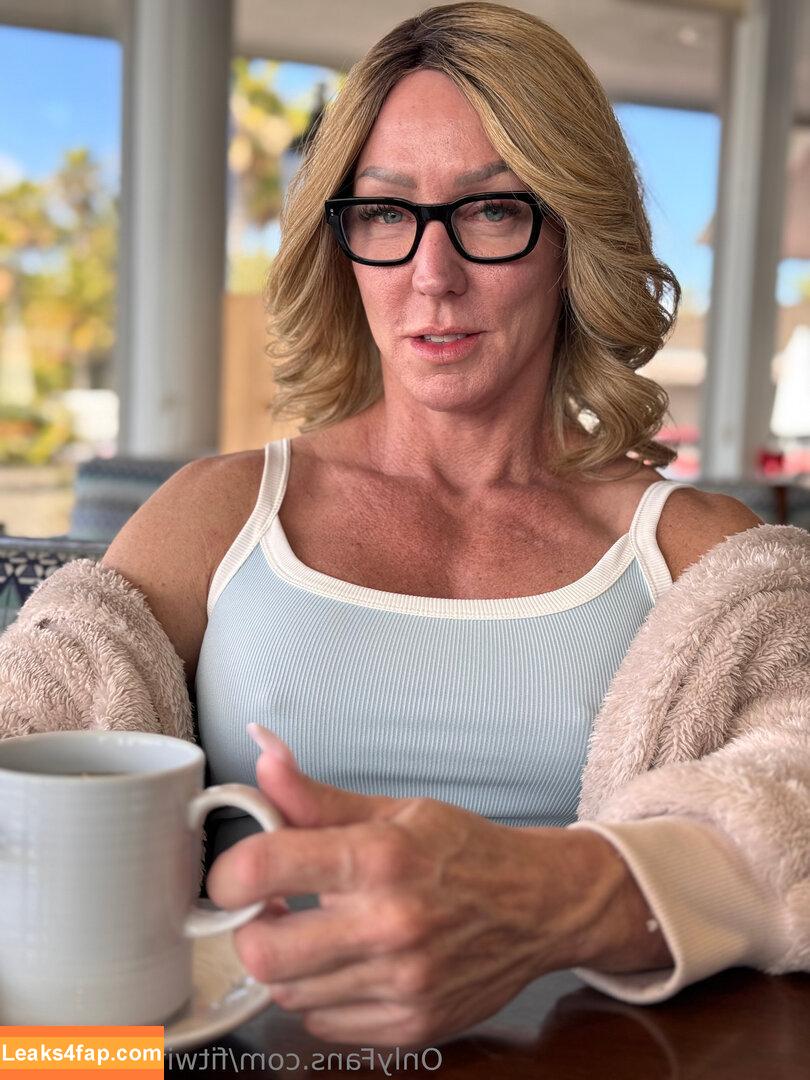 fitwifejewelsvip /  leaked photo photo #0020